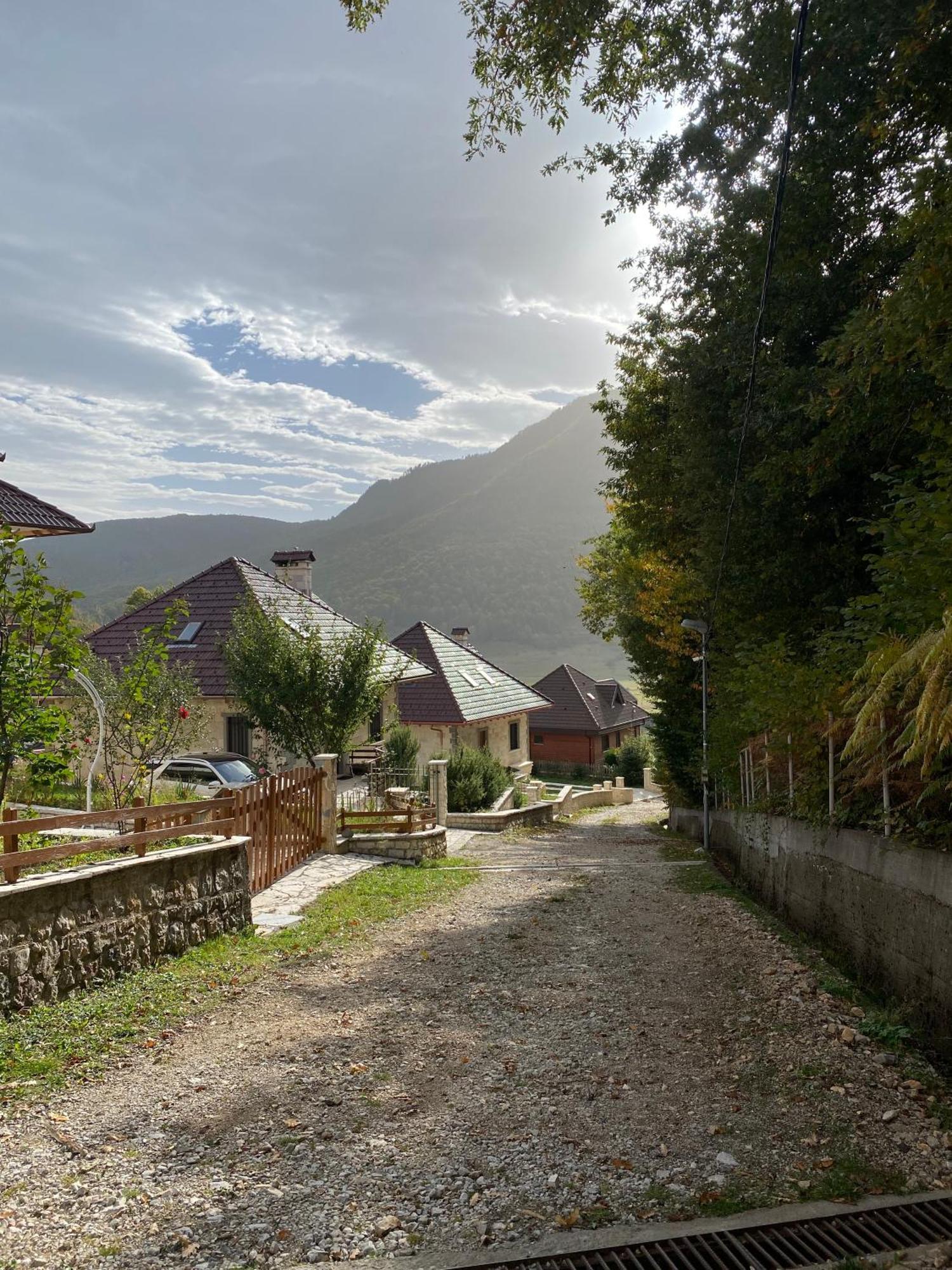 Joen Village Librazhet Dış mekan fotoğraf